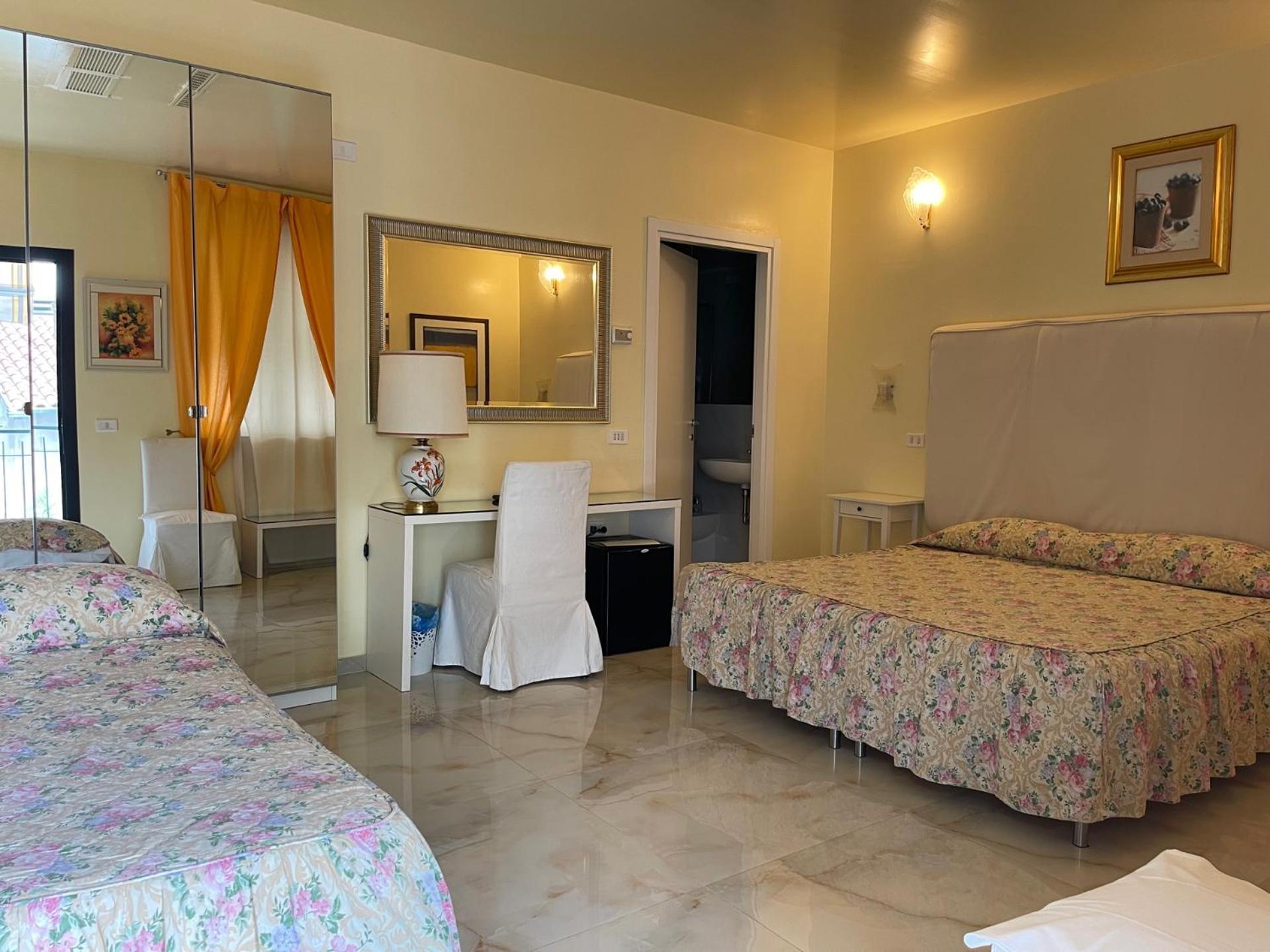 Europa Fiera Rho Hotel ภายนอก รูปภาพ