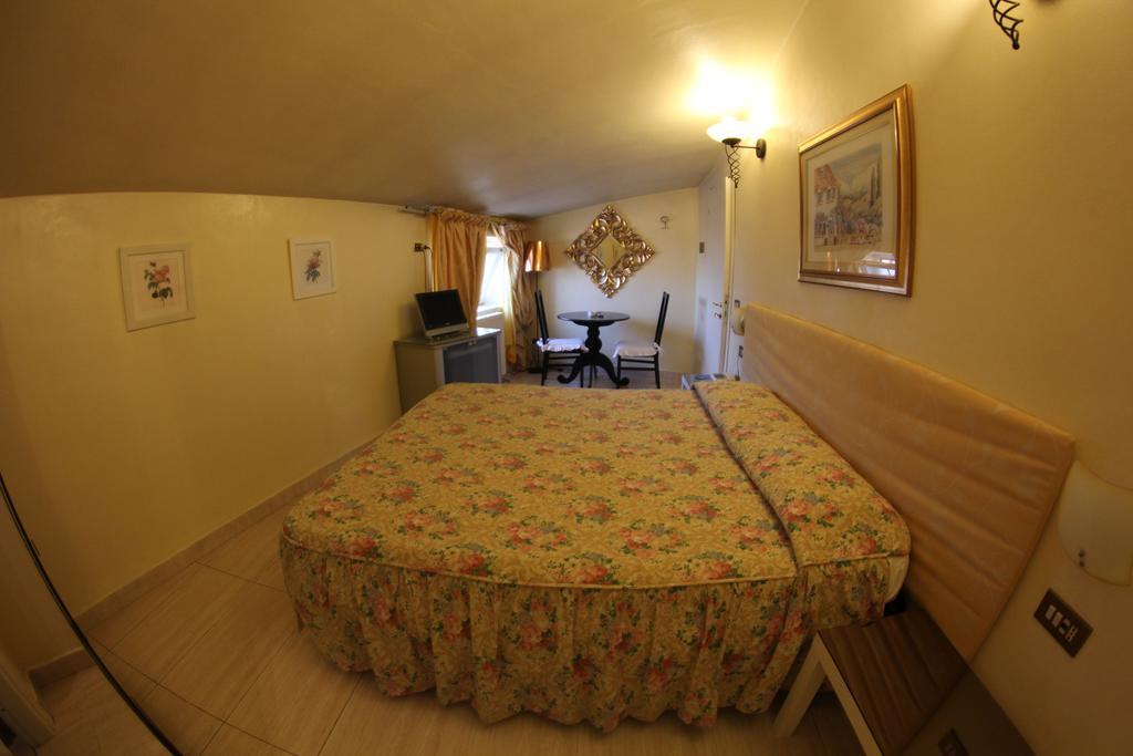 Europa Fiera Rho Hotel ห้อง รูปภาพ