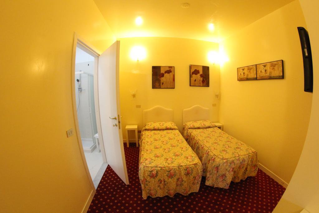 Europa Fiera Rho Hotel ห้อง รูปภาพ