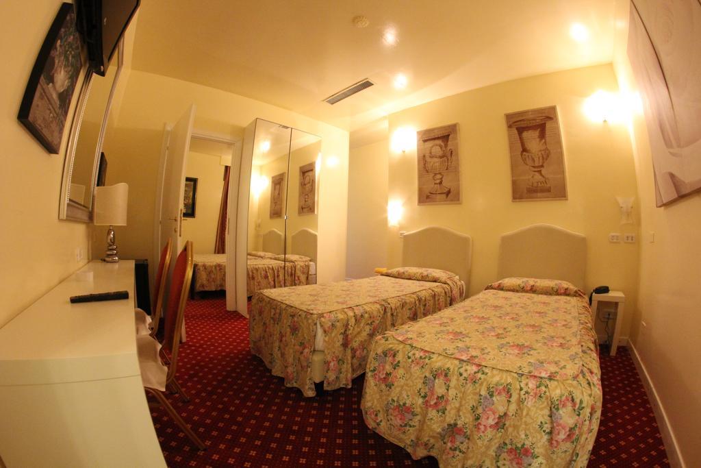 Europa Fiera Rho Hotel ห้อง รูปภาพ